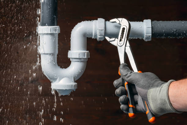 Professional Leak Detection technician working in Harrisville, NH